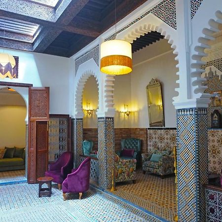 Dar Fama Bed & Breakfast Tetouan Bagian luar foto
