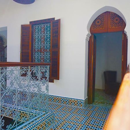 Dar Fama Bed & Breakfast Tetouan Bagian luar foto