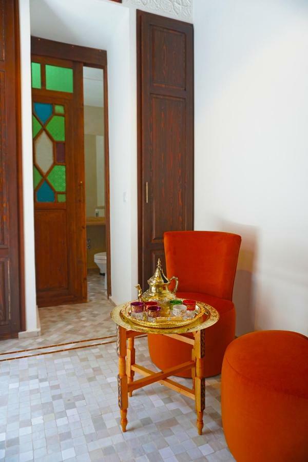 Dar Fama Bed & Breakfast Tetouan Bagian luar foto
